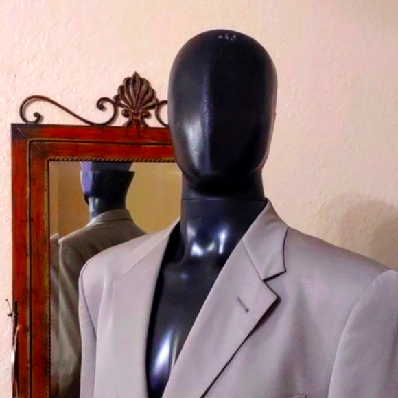 BURBERRY MEN'S LUXURY (3) BUTTON WOOLMARK PURE WOOL LUXURY BLAZER